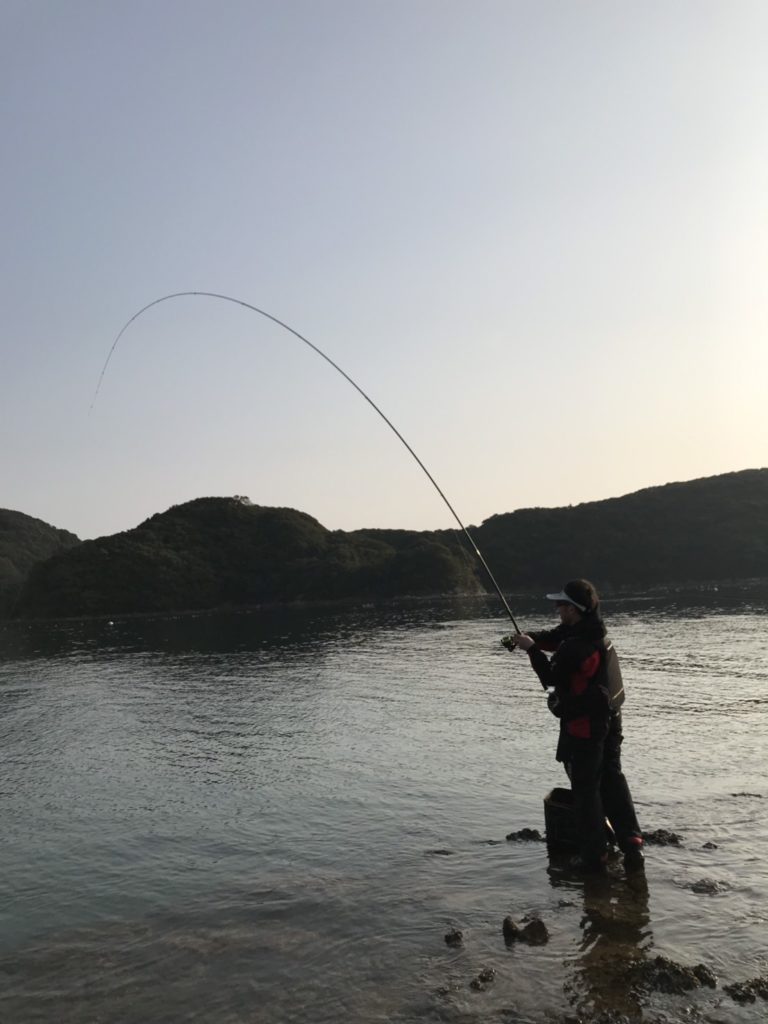 沖のかけ上がりを攻略 チヌ釣りin北九十九島 かめや釣具