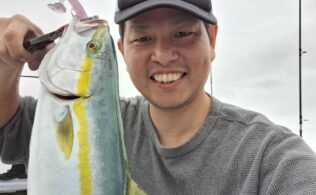 ライトジギングでヤズ釣れます！