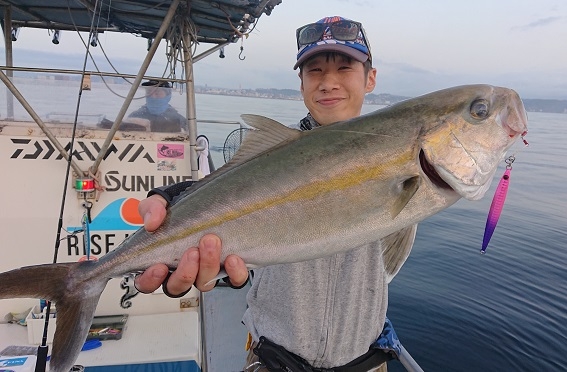 釣行記 遊漁船 まりや様で行く 鹿児島市内沖のカンパチジギング 鹿児島姶良店 かめや釣具