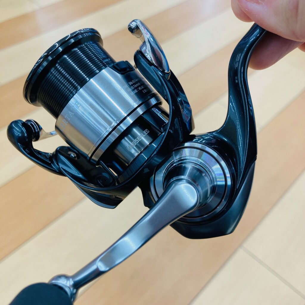 ダイワ 24セルテート LT5000D-CXH Daiwa 24CERTATE LT5000D-CXH 永遠の ...