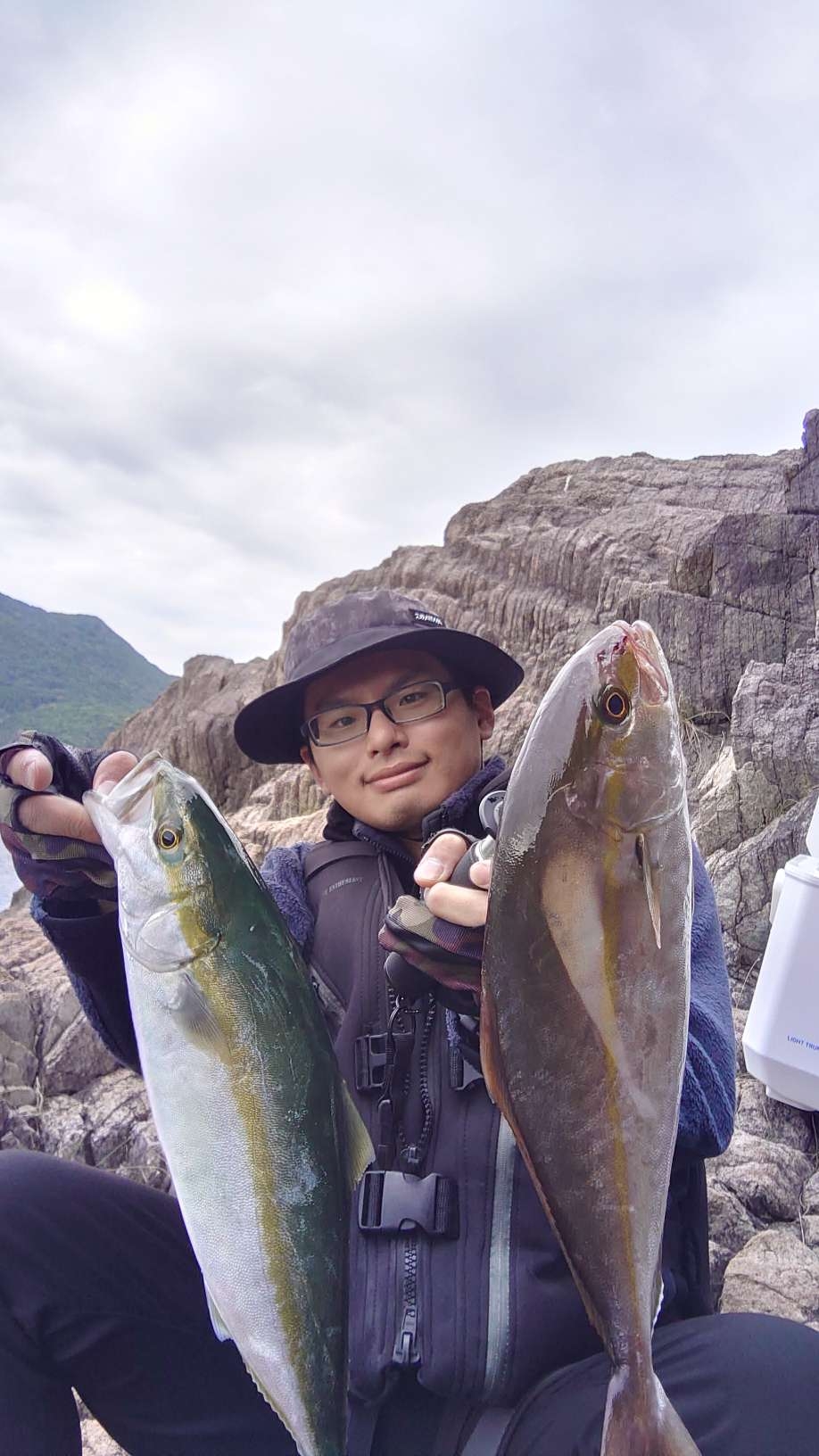 釣り道具色々まとめ売り！！海釣り磯釣り渓流釣り 釣り道具 まとめ売り リール おもり うき 仕掛け 海釣り 渓流