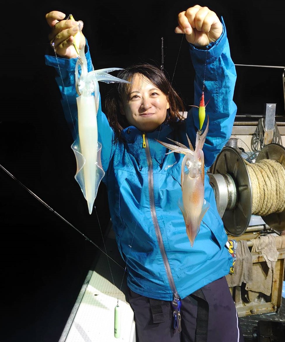 まだ釣れてる 山陰ケンサキイカ かめや釣具