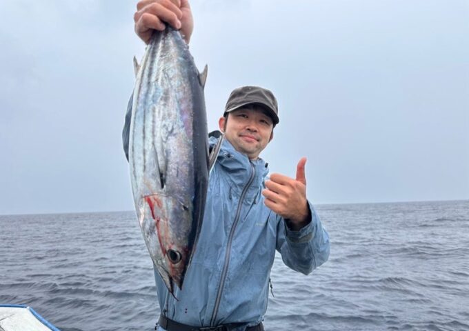 カツオ、マグロ釣り